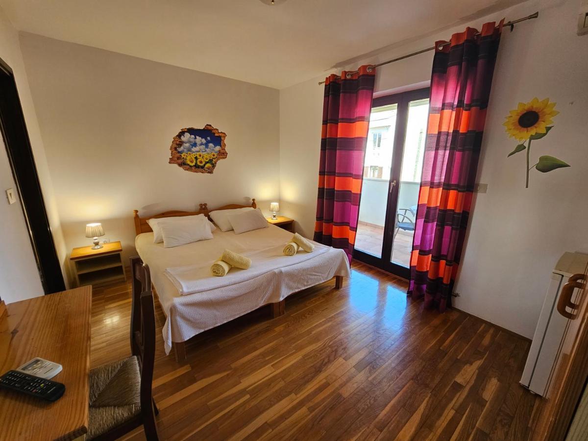 Apartments & Rooms Gaspar Rovinj Buitenkant foto