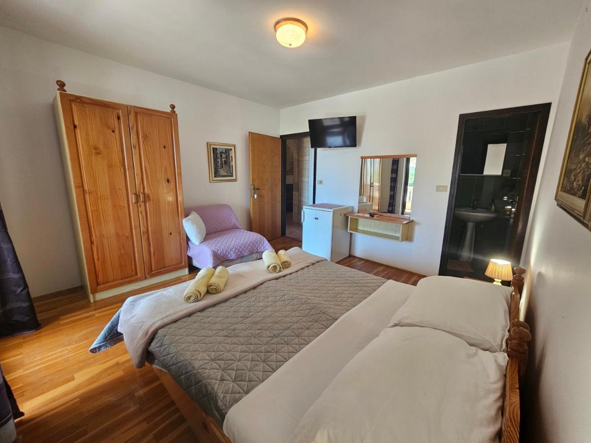 Apartments & Rooms Gaspar Rovinj Buitenkant foto