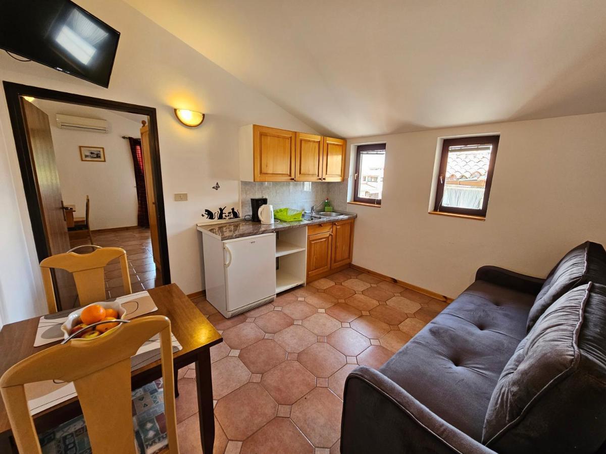 Apartments & Rooms Gaspar Rovinj Buitenkant foto